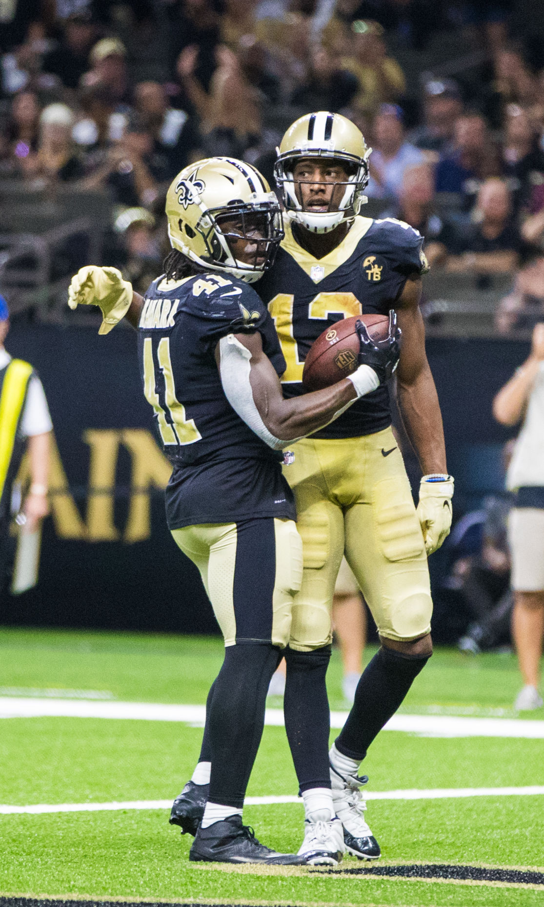 saintsbucs.091018.041
